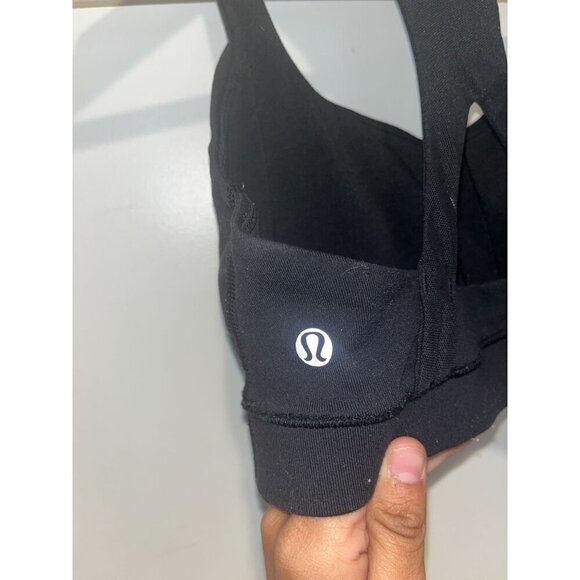 Lululemon Black Racerback Sports Bra Size 6 Lightweight Comfortable Stretch Acti - Picture 4 of 6